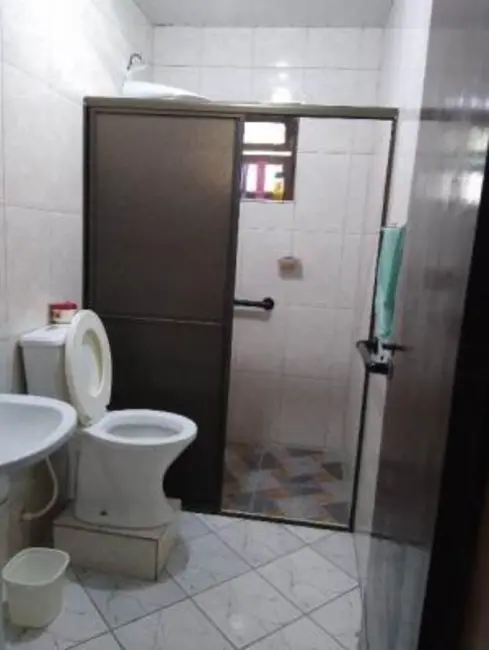 Foto 4 de Casa com 4 quartos à venda, 61m2 em Itanhaem - SP