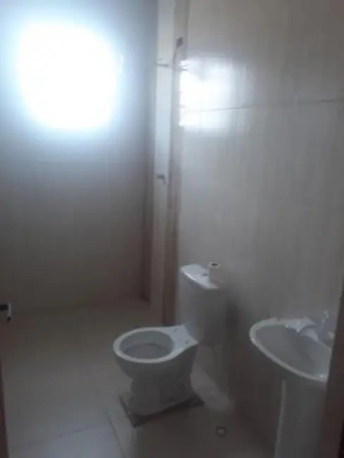 Foto 8 de Casa com 2 quartos à venda, 68m2 em Itanhaem - SP