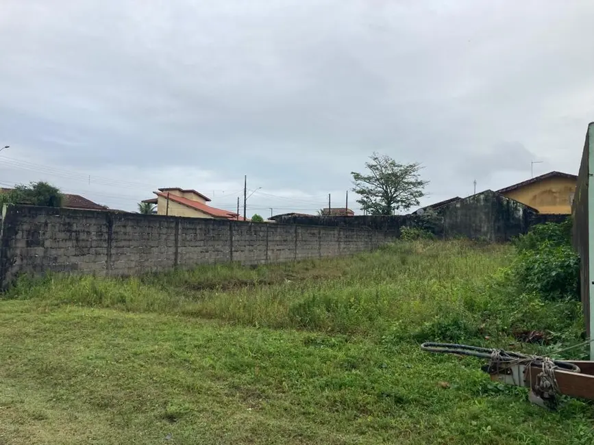 Foto 2 de Terreno / Lote à venda, 420m2 em Itanhaem - SP