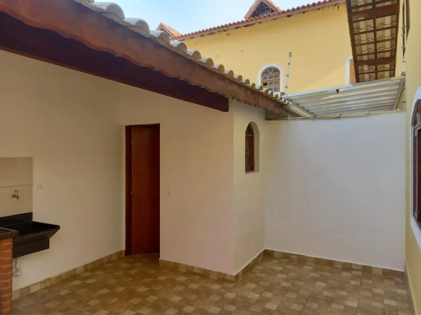 Foto 5 de Casa com 3 quartos à venda, 76m2 em Itanhaem - SP