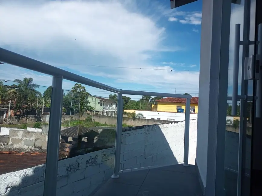 Foto 4 de Casa com 2 quartos à venda, 75m2 em Itanhaem - SP