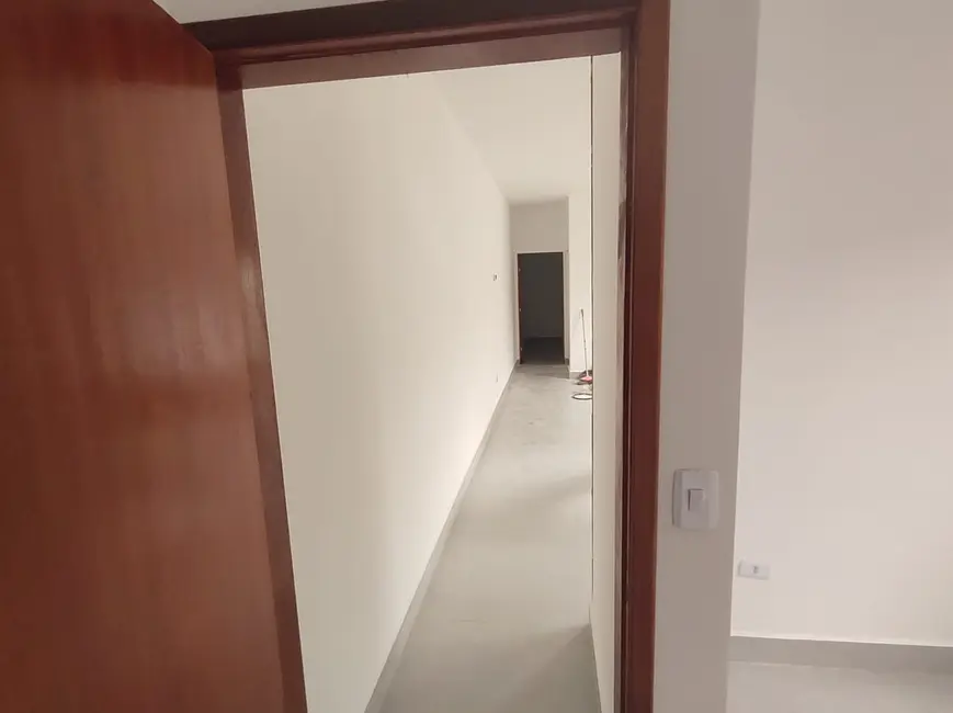 Foto 9 de Casa com 2 quartos à venda, 66m2 em Itanhaem - SP