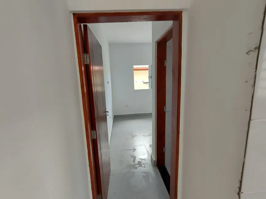 Foto 8 de Casa com 2 quartos à venda, 66m2 em Itanhaem - SP