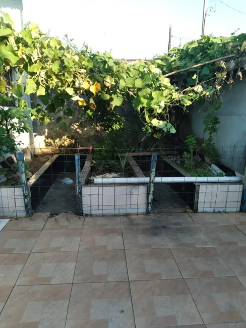 Foto 9 de Casa com 2 quartos à venda, 159m2 em Mongagua - SP