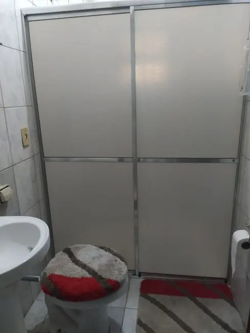 Foto 5 de Casa com 2 quartos à venda, 159m2 em Mongagua - SP