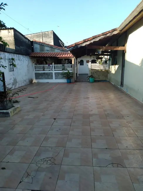 Foto 1 de Casa com 2 quartos à venda, 159m2 em Mongagua - SP