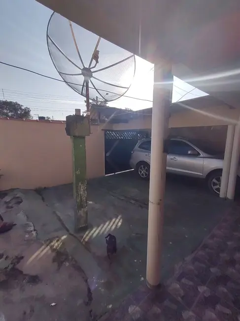 Foto 1 de Casa com 4 quartos à venda, 200m2 em Cananeia - SP