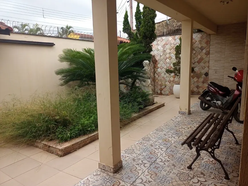 Foto 5 de Casa com 2 quartos à venda em Itanhaem - SP