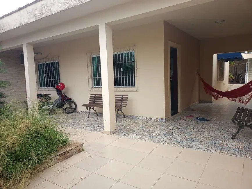Foto 7 de Casa com 2 quartos à venda em Itanhaem - SP