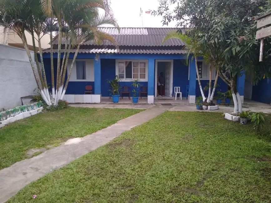 Foto 1 de Casa com 2 quartos à venda, 60m2 em Itanhaem - SP