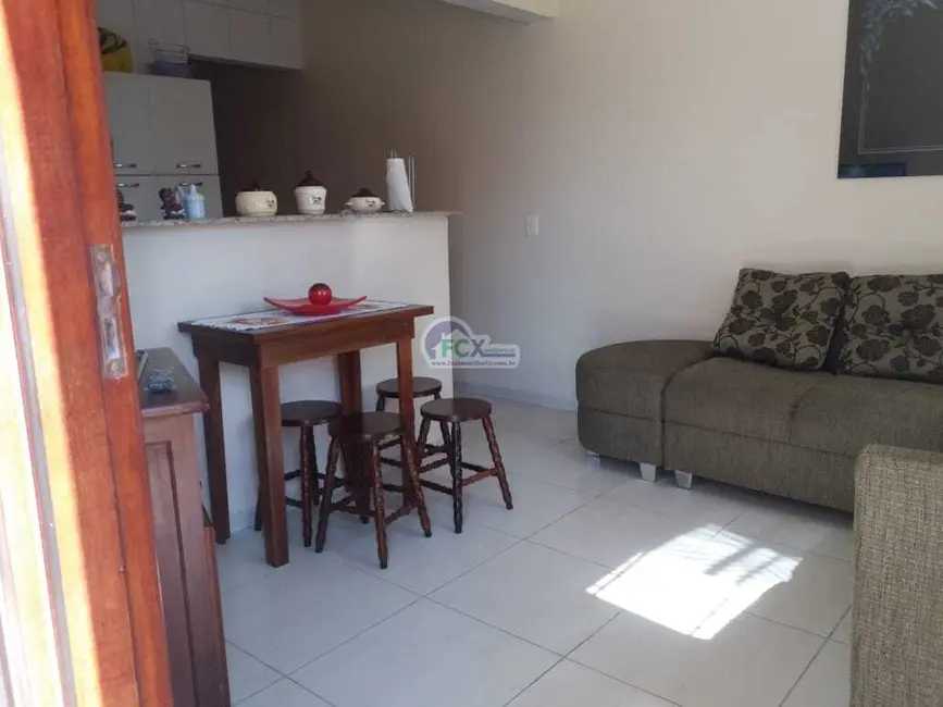 Casa de Condomínio com 2 quartos à venda, 57m2 em Itanhaem - SP - imagem 2 Foto 2 de Casa de Condomínio com 2 quartos à venda, 57m2 em Itanhaem - SP