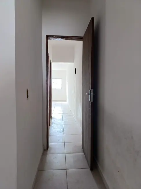 Casa com 2 quartos à venda, 65m2 em Itanhaem - SP - imagem 4 Foto 4 de Casa com 2 quartos à venda, 65m2 em Itanhaem - SP