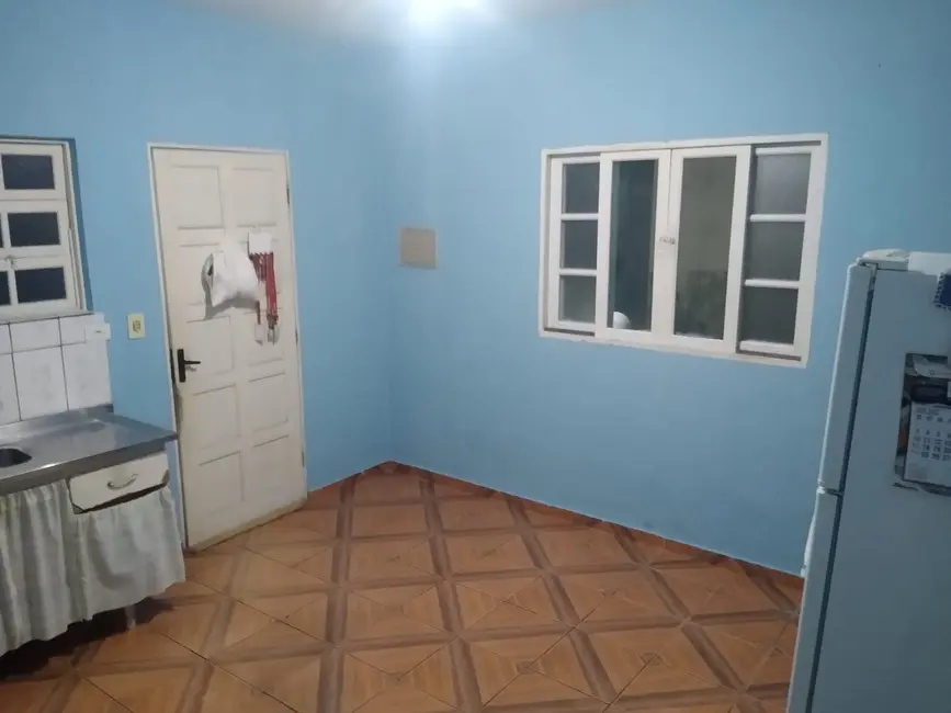 Foto 5 de Casa com 2 quartos à venda, 60m2 em Itanhaem - SP