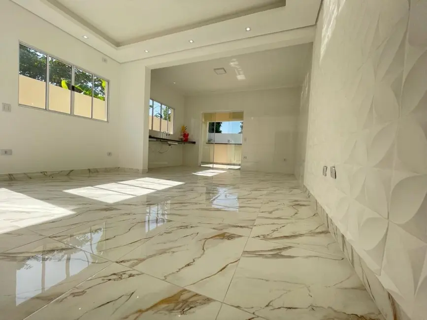 Foto 7 de Casa com 3 quartos à venda, 102m2 em Mongagua - SP