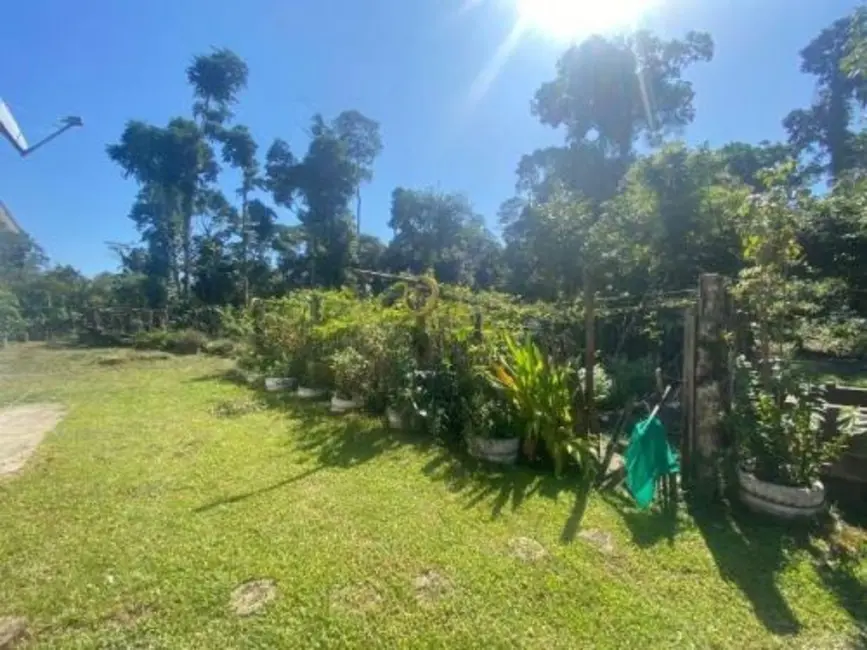 Chácara com 2 quartos à venda, 100m2 em Itanhaem - SP - imagem 3 Foto 3 de Chácara com 2 quartos à venda, 100m2 em Itanhaem - SP