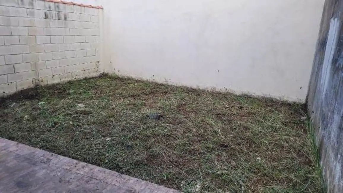 Foto 8 de Casa com 2 quartos à venda, 60m2 em Itanhaem - SP
