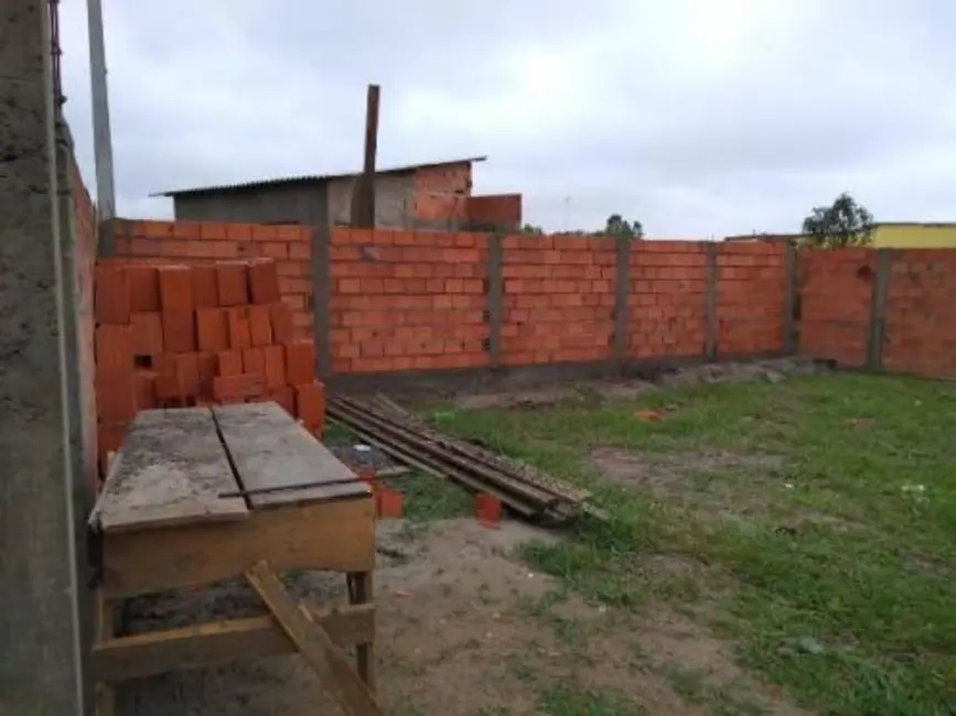 Foto 2 de Terreno / Lote à venda, 139m2 em Mongagua - SP