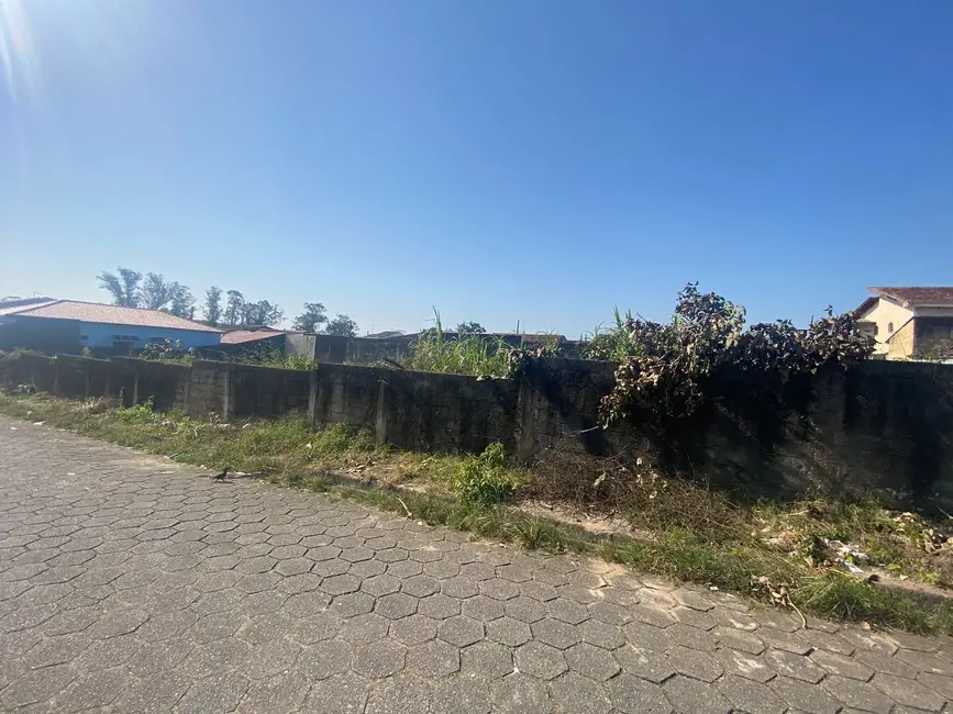 Foto 3 de Terreno / Lote à venda, 250m2 em Itanhaem - SP