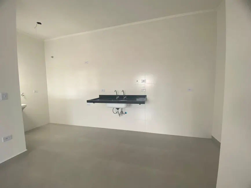 Apartamento com 2 quartos à venda, 56m2 em Peruibe - SP - imagem 3 Foto 3 de Apartamento com 2 quartos à venda, 56m2 em Peruibe - SP