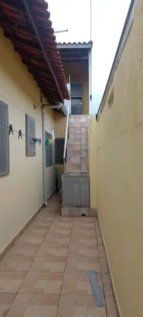 Foto 3 de Casa com 3 quartos à venda, 70m2 em Itanhaem - SP