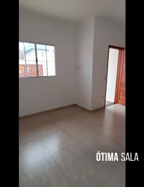 Foto 3 de Casa com 2 quartos à venda, 65m2 em Itanhaem - SP