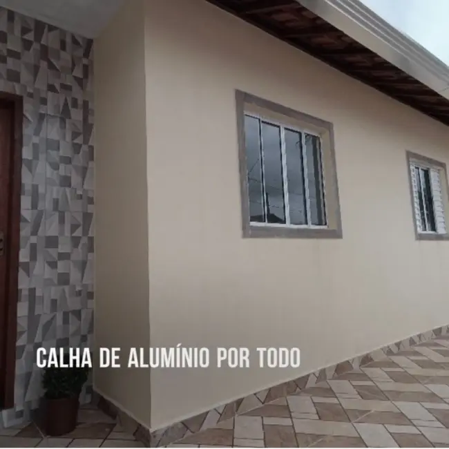 Foto 4 de Casa com 2 quartos à venda, 65m2 em Itanhaem - SP