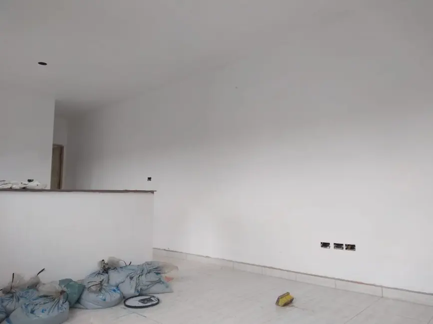 Foto 5 de Casa com 2 quartos à venda, 60m2 em Itanhaem - SP