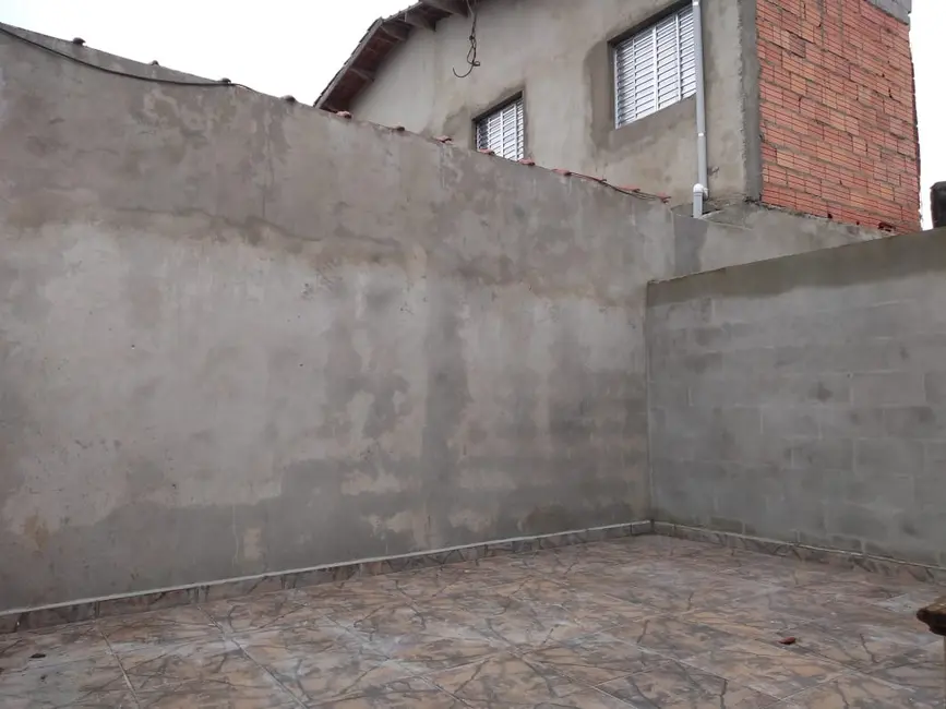 Foto 9 de Casa com 2 quartos à venda, 60m2 em Itanhaem - SP