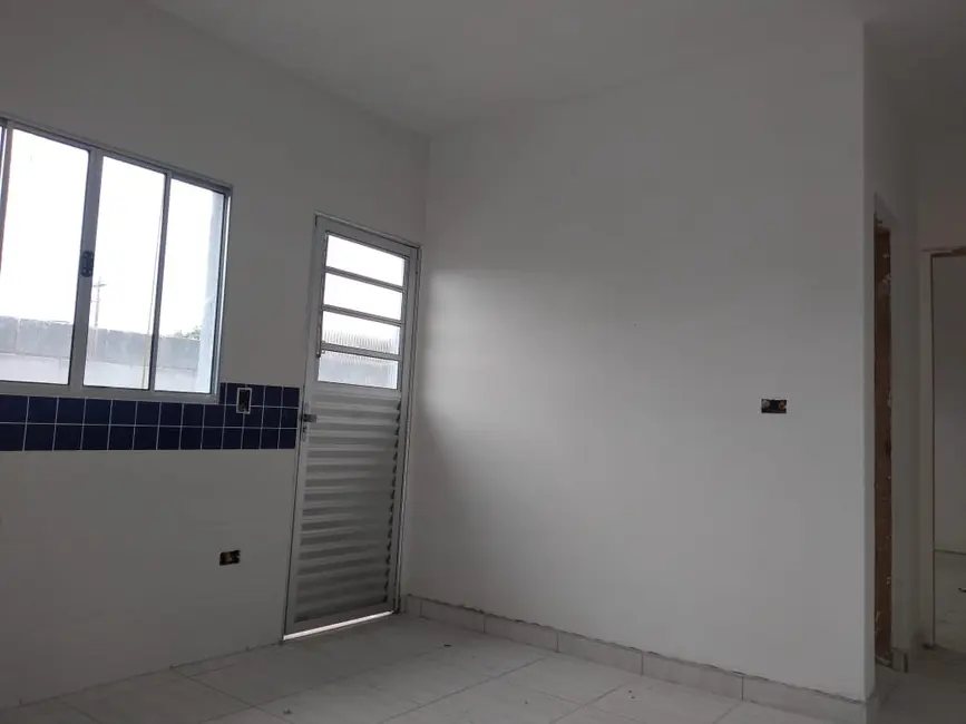 Foto 6 de Casa com 2 quartos à venda, 60m2 em Itanhaem - SP