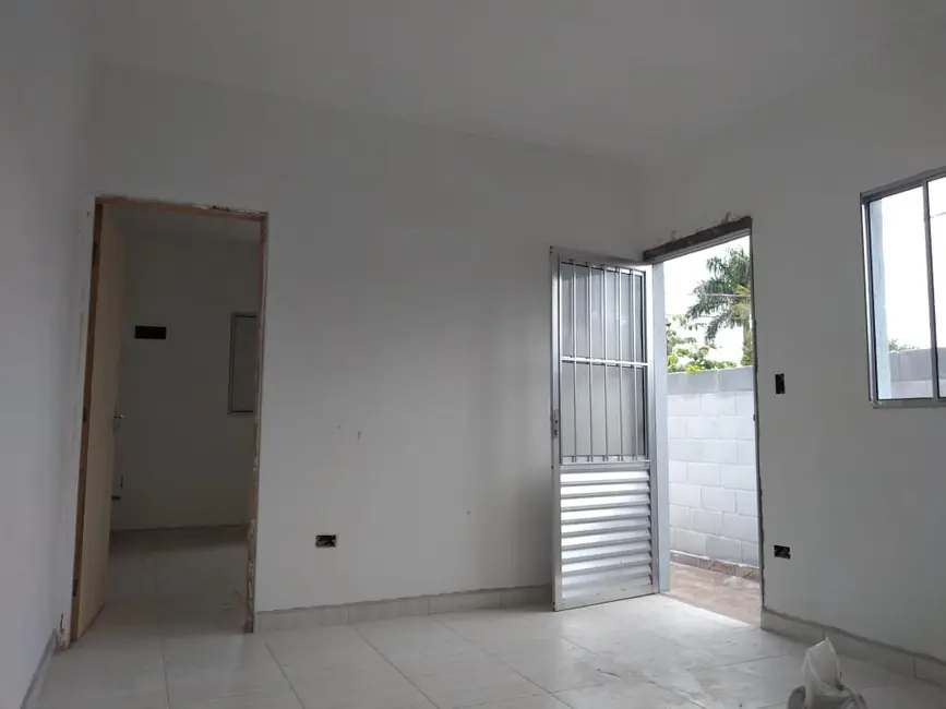 Foto 4 de Casa com 2 quartos à venda, 60m2 em Itanhaem - SP