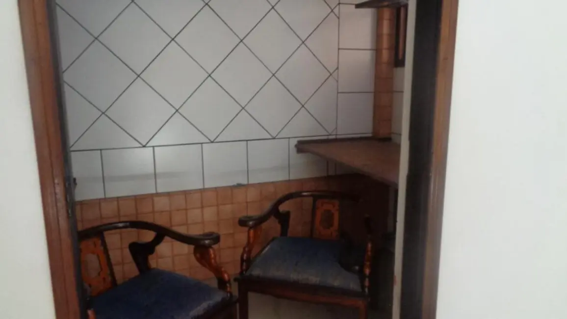 Foto 4 de Casa com 3 quartos à venda, 187m2 em Itanhaem - SP