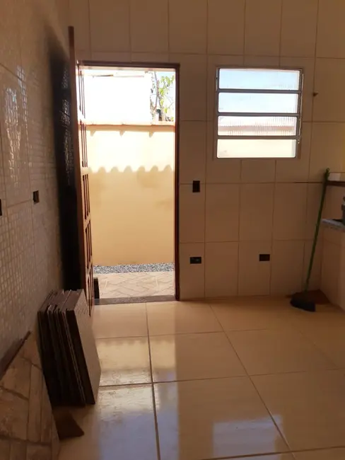 Foto 6 de Casa com 1 quarto à venda, 47m2 em Itanhaem - SP
