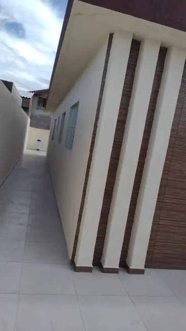 Foto 6 de Casa com 2 quartos à venda, 57m2 em Itanhaem - SP