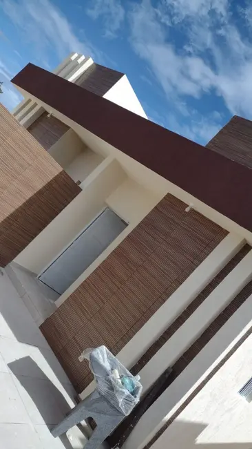 Foto 8 de Casa com 2 quartos à venda, 57m2 em Itanhaem - SP