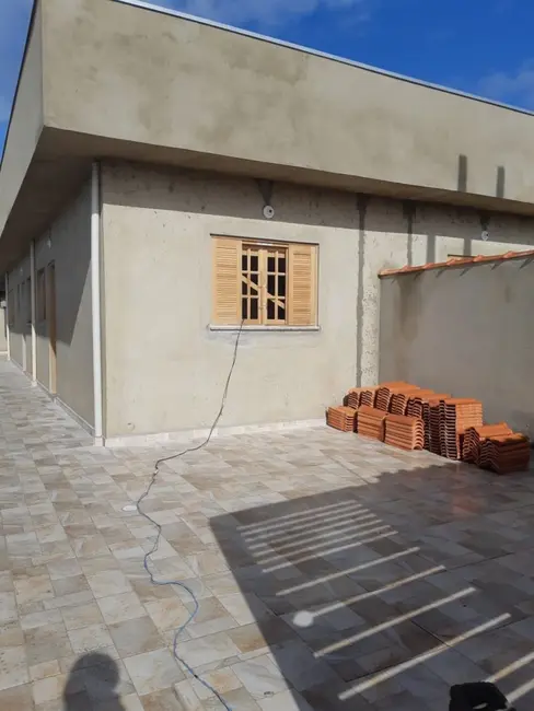 Foto 3 de Casa com 2 quartos à venda, 70m2 em Itanhaem - SP