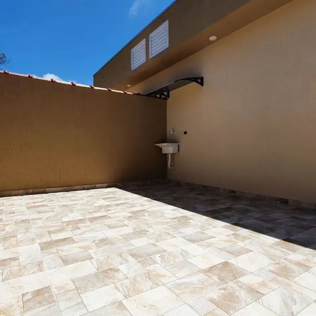 Foto 4 de Casa com 2 quartos à venda, 60m2 em Itanhaem - SP