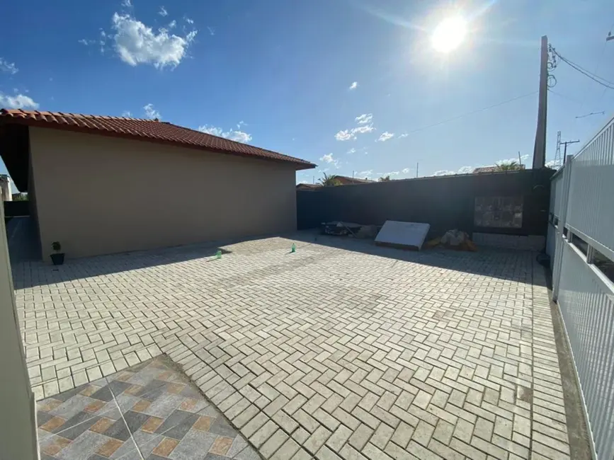 Casa de Condomínio com 2 quartos à venda, 42m2 em Itanhaem - SP - imagem 2 Foto 2 de Casa de Condomínio com 2 quartos à venda, 42m2 em Itanhaem - SP