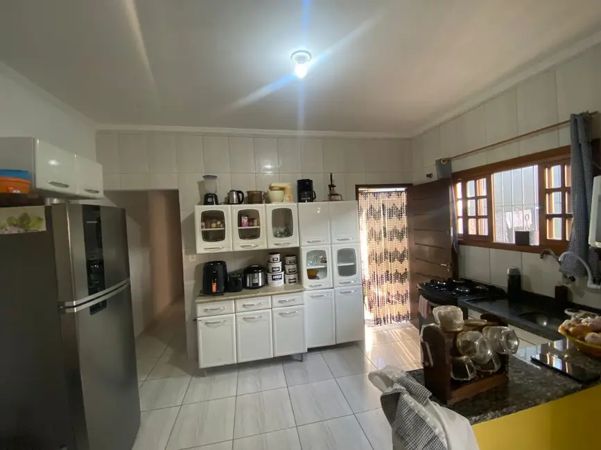 Foto 4 de Casa com 2 quartos à venda, 64m2 em Itanhaem - SP