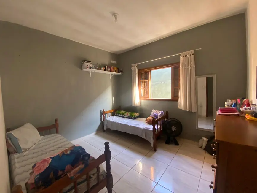 Foto 8 de Casa com 2 quartos à venda, 64m2 em Itanhaem - SP