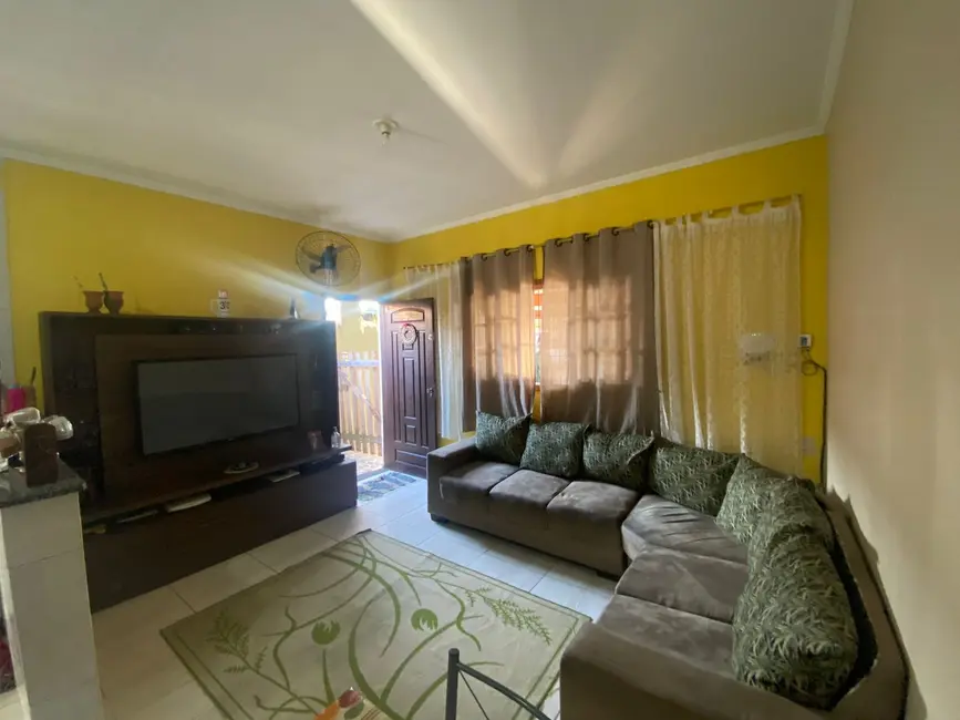 Foto 7 de Casa com 2 quartos à venda, 64m2 em Itanhaem - SP