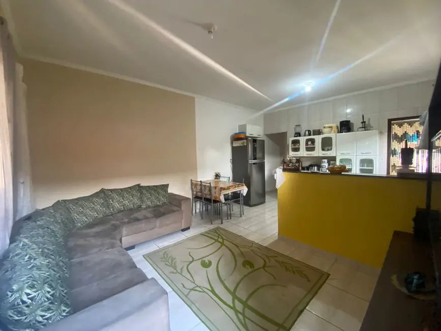 Foto 5 de Casa com 2 quartos à venda, 64m2 em Itanhaem - SP