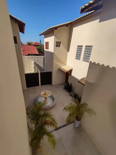 Casa de Condomínio com 3 quartos à venda, 84m2 em Itanhaem - SP - imagem 3 Foto 3 de Casa de Condomínio com 3 quartos à venda, 84m2 em Itanhaem - SP