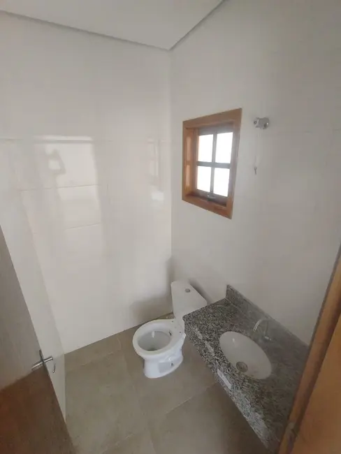 Casa de Condomínio com 3 quartos à venda, 84m2 em Itanhaem - SP - imagem 5 Foto 5 de Casa de Condomínio com 3 quartos à venda, 84m2 em Itanhaem - SP