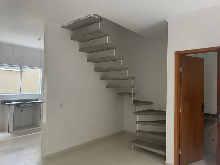Foto 3 de Casa de Condomínio com 2 quartos à venda, 58m2 em Itanhaem - SP