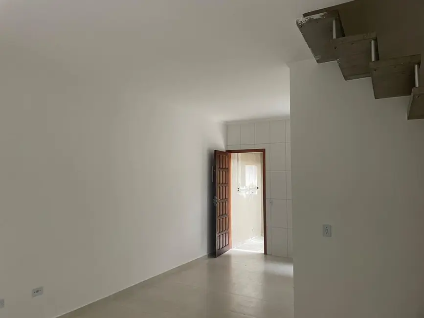 Foto 4 de Casa de Condomínio com 2 quartos à venda, 58m2 em Itanhaem - SP