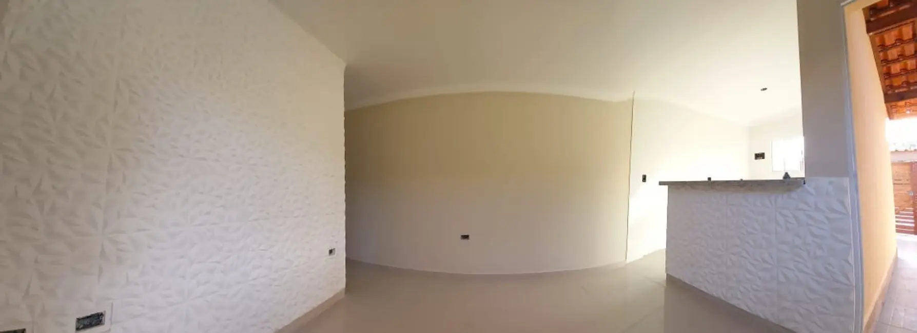 Foto 3 de Casa com 2 quartos à venda, 125m2 em Itanhaem - SP