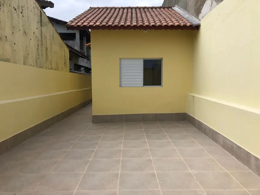 Foto 6 de Casa com 2 quartos à venda, 53m2 em Itanhaem - SP