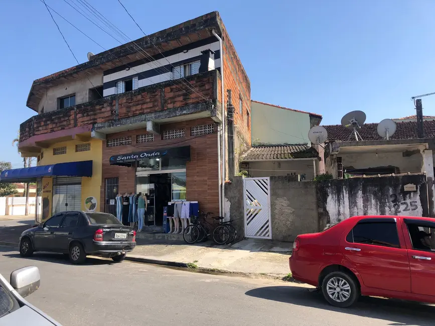 Foto 2 de Casa com 5 quartos à venda, 370m2 em Itanhaem - SP