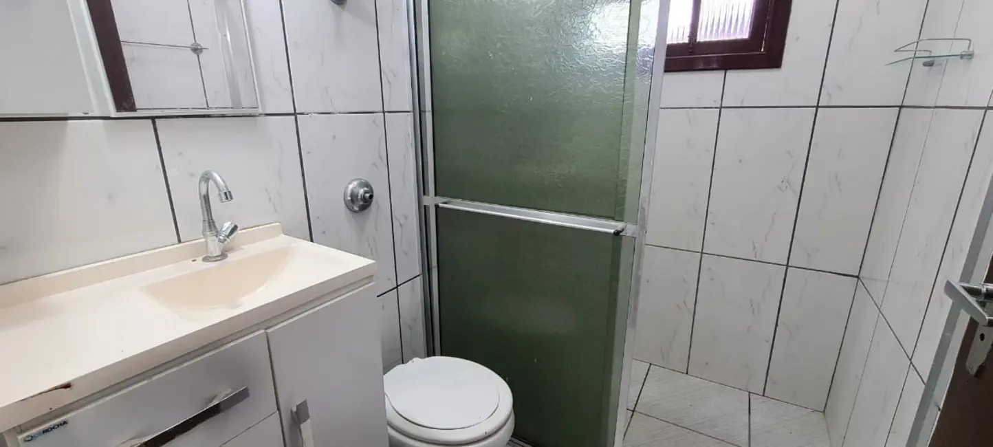 Foto 6 de Casa com 2 quartos à venda, 86m2 em Mongagua - SP