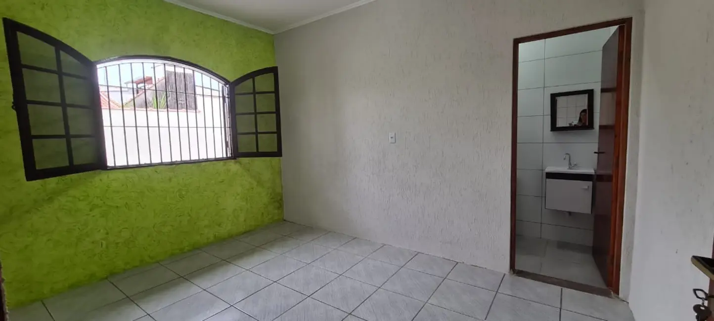 Foto 8 de Casa com 2 quartos à venda, 86m2 em Mongagua - SP